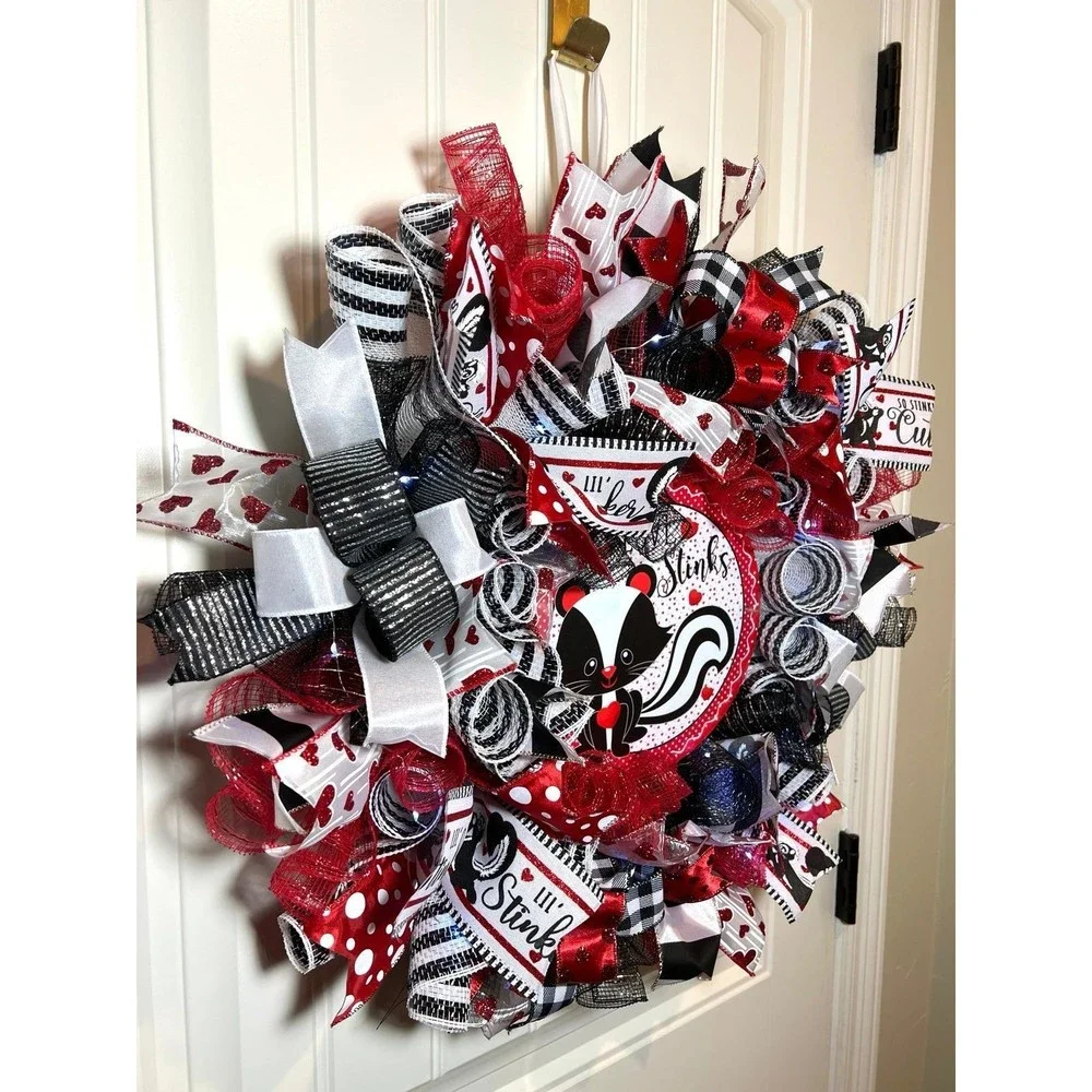 Handmade Anti Valentine’s Love Stinks Skunk Ribbon Prelit Wreath 22 ins LED